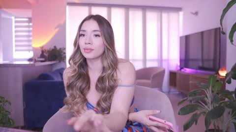 Camila online show from 10-16-25, 06:31