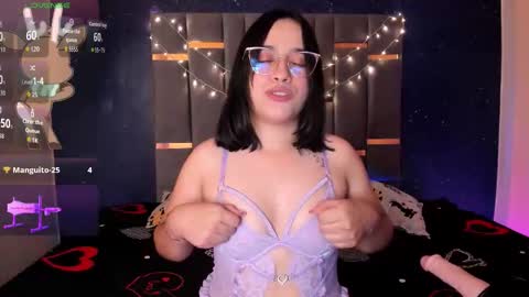 Annie online show from 12-16-25, 04:39