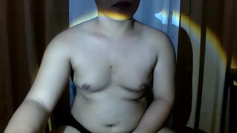 sweetasiangay online show from 10-27-25, 05:28