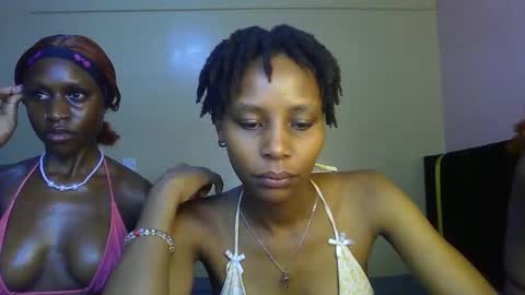 Snapshot of sweetbaby_30 chatting on 04-14-26, 03:12 Sweetbaby 30 online show from 04-14-26, 03:12