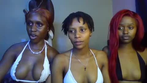 Snapshot of sweetbaby_30 chatting on 04-17-26, 03:59 Sweetbaby 30 online show from 04-17-26, 03:59