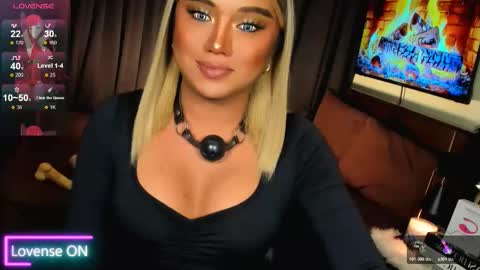 bella online show from 12-22-25, 03:31