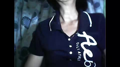 Snapshot of sweetbella24 chatting on 11-12-25, 03:12 im anne online show from 11-12-25, 03:12