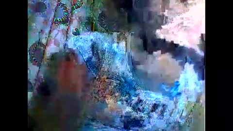 Snapshot of sweetbella24 chatting on 12-16-25, 01:38 im anne online show from 12-16-25, 01:38