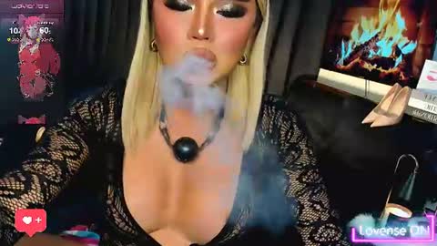 Snapshot of sweetbella69xoxo chatting on 07-25-26, 02:25 BELLA online show from 07-25-26, 02:25