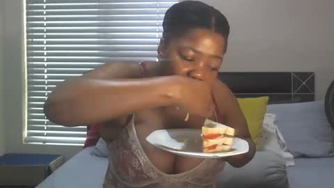 Snapshot of sweetberrybliss chatting on 09-11-25, 07:52 sweetberrybliss online show from 09-11-25, 07:52