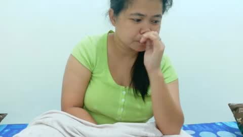 Snapshot of sweetbigtits_maria chatting on 10-23-25, 12:10 sweetbigtits_maria online show from 10-23-25, 12:10