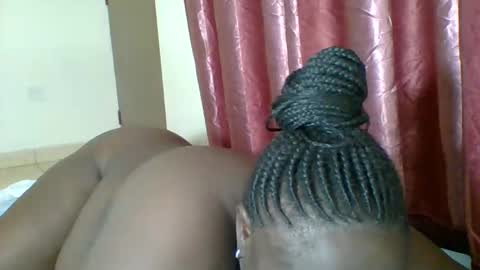 Snapshot of sweetblacklady chatting on 12-30-24, 03:58 MELVIN online show from 12-30-24, 03:58