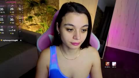 Kim online show from 02-10-26, 01:32