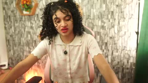 Snapshot of sweetbonii chatting on 05-11-26, 07:11 Salom independent model online show from 05-11-26, 07:11