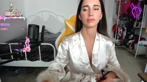 Anna online show from 12-25-24, 05:05