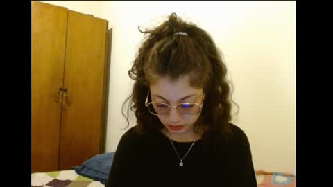 Snapshot of sweetcalm_ chatting on 02-05-26, 04:06 sweetcalm_ online show from 02-05-26, 04:06