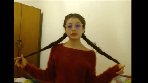 Snapshot of sweetcalm_ chatting on 02-06-26, 04:06 sweetcalm_ online show from 02-06-26, 04:06