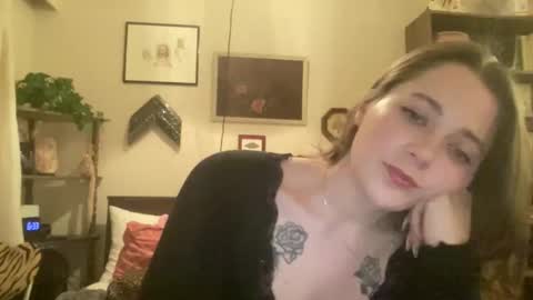 Snapshot of sweetcandyangel chatting on 11-26-25, 02:34 sweetcandy online show from 11-26-25, 02:34