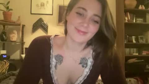Snapshot of sweetcandyangel chatting on 12-15-25, 03:44 sweetcandy online show from 12-15-25, 03:44