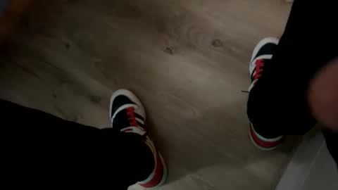 Snapshot of sweetchillykiss69 chatting on 03-29-26, 08:25 sweetchillykiss69 online show from 03-29-26, 08:25