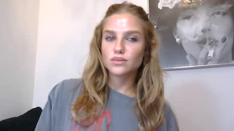 sweetcme online show from 04-21-26, 01:42