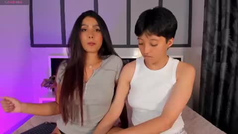 Eva Short hair girl  - Victoria Long red hair online show from 07-24-26, 01:47