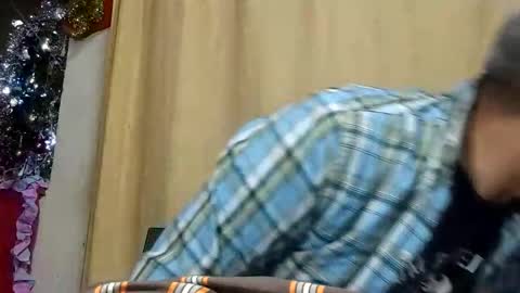 Snapshot of sweetcuervo chatting on 12-22-24, 04:28 sweetcuervo independent model online show from 12-22-24, 04:28