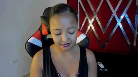 Snapshot of sweetdesireasm chatting on 02-03-26, 08:47 Sweet Desire online show from 02-03-26, 08:47