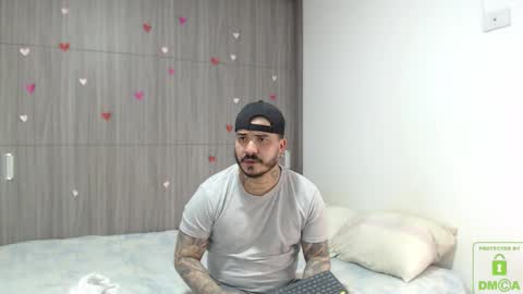         online show from 03-10-26, 04:12