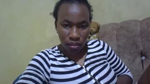 sweetdiva2012 online show from 02-01-25, 08:47