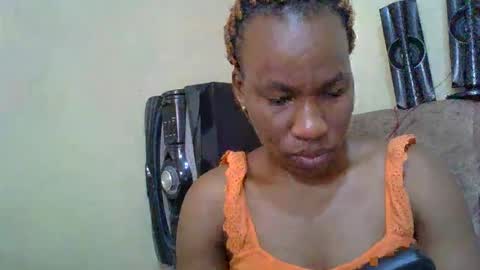 sweetdiva2012 online show from 10-06-25, 06:11