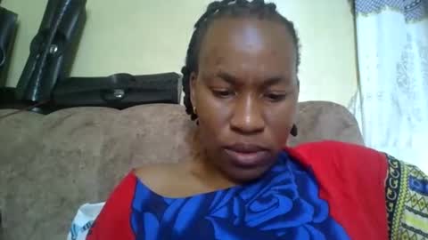 sweetdiva2012 online show from 11-22-25, 07:07