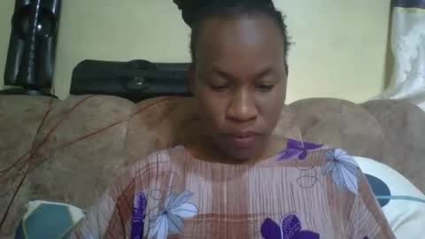 sweetdiva2012 online show from 12-22-25, 04:20