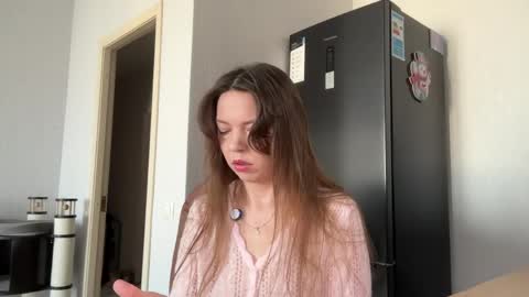 Snapshot of sweetdreamvic chatting on 05-04-26, 02:57 Vicktorious online show from 05-04-26, 02:57