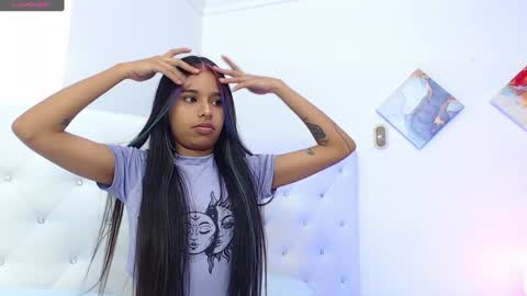 Snapshot of sweetebony_20 chatting on 12-13-24, 04:22 Gabriela online show from 12-13-24, 04:22