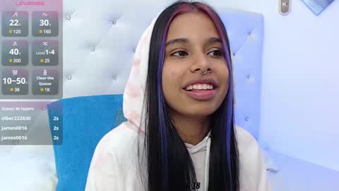 Snapshot of sweetebony_20 chatting on 12-24-24, 07:39 Gabriela online show from 12-24-24, 07:39