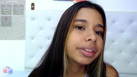 Snapshot of sweetebony_20 chatting on 10-08-25, 04:21 Gabriela online show from 10-08-25, 04:21