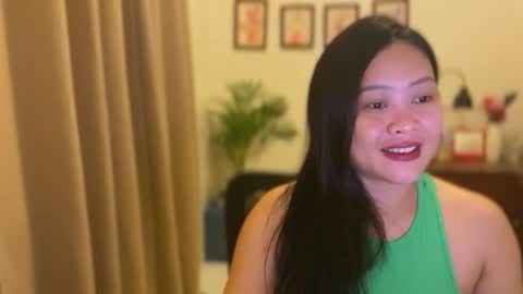 Snapshot of sweetestsmile_ chatting on 09-21-25, 02:57 Khaye online show from 09-21-25, 02:57