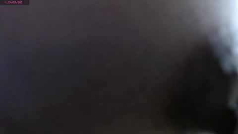 Snapshot of sweetevil03 chatting on 10-16-25, 12:00 sweetevil69 online show from 10-16-25, 12:00