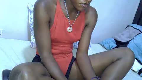 Snapshot of sweetge5063 chatting on 06-08-26, 05:35 sweetge5063 online show from 06-08-26, 05:35