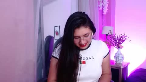 Snapshot of sweetgh_ chatting on 10-07-25, 11:18  Sweet online show from 10-07-25, 11:18