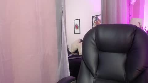 Snapshot of sweetgh_ chatting on 10-08-25, 11:19  Sweet online show from 10-08-25, 11:19