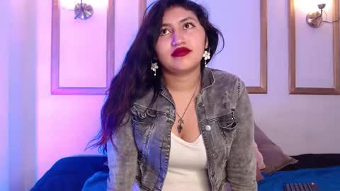 Snapshot of sweetgh_ chatting on 10-22-25, 11:21  Sweet online show from 10-22-25, 11:21