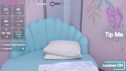 Snapshot of sweetgirl4u_ chatting on 02-14-25, 01:08 MIA  online show from 02-14-25, 01:08