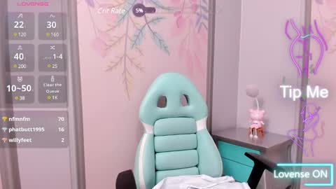 Snapshot of sweetgirl4u_ chatting on 02-17-25, 01:10 MIA  online show from 02-17-25, 01:10