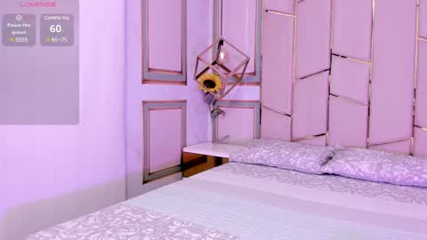 Snapshot of sweetgirl4u_ chatting on 03-12-25, 11:20 MIA  online show from 03-12-25, 11:20