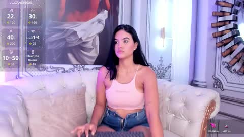 Snapshot of sweetgirl4u_ chatting on 09-27-25, 11:26 MIA  online show from 09-27-25, 11:26