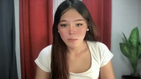 Snapshot of sweetgirl_ayesha chatting on 11-03-25, 12:35 Ayesha online show from 11-03-25, 12:35