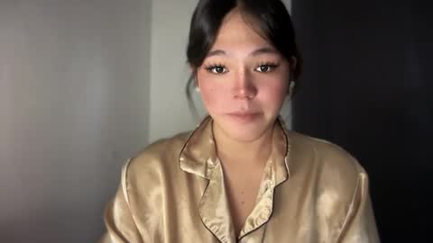 Snapshot of sweetgirl_ayesha chatting on 11-19-25, 01:27 Ayesha online show from 11-19-25, 01:27