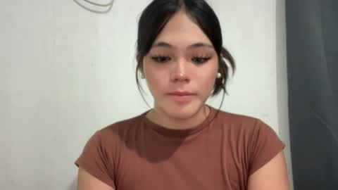 Snapshot of sweetgirl_ayesha chatting on 11-23-25, 01:27 Ayesha online show from 11-23-25, 01:27