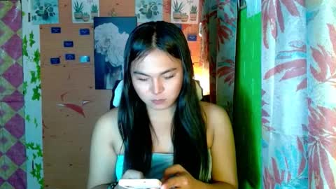 Snapshot of sweetgirl_kathy chatting on 03-05-26, 05:47 Kathy online show from 03-05-26, 05:47