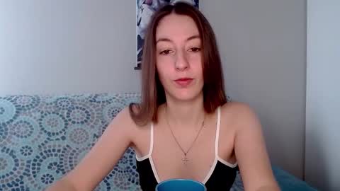 Emma  online show from 10-25-25, 09:28