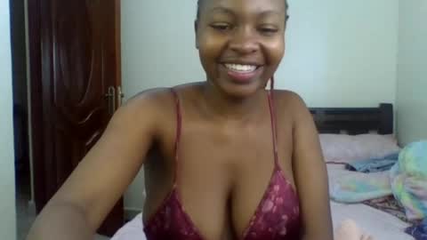 Snapshot of sweetheat69699 chatting on 07-03-26, 11:27 sweetheat69699 online show from 07-03-26, 11:27