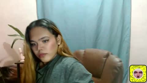 Bella online show from 10-08-25, 01:42